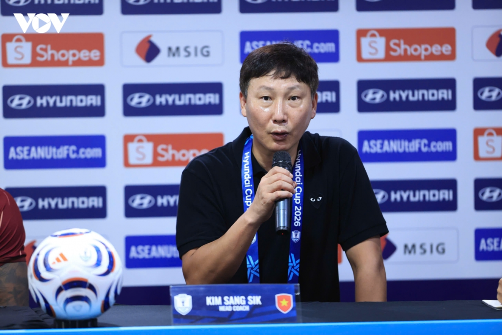 HLV Kim Sang-sik hạ quyết tâm cùng bóng đá Việt Nam bùng nổ | OK9